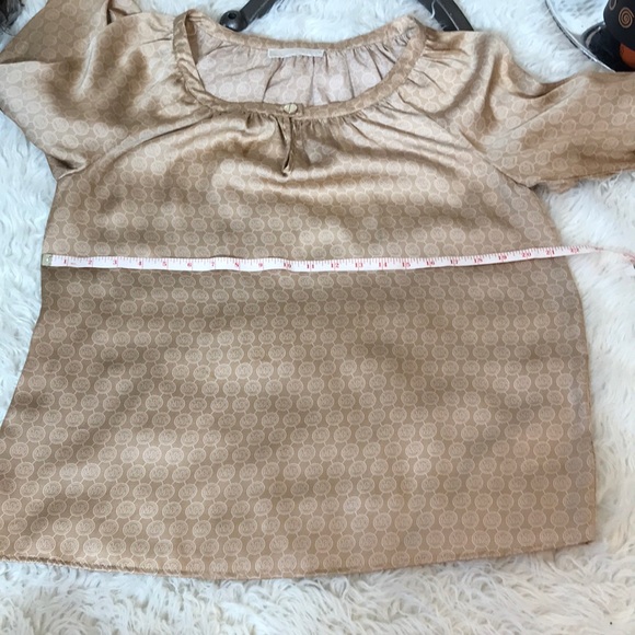 Michael Kors woman’s tan long sleeve polyester blouse - Picture 6 of 6